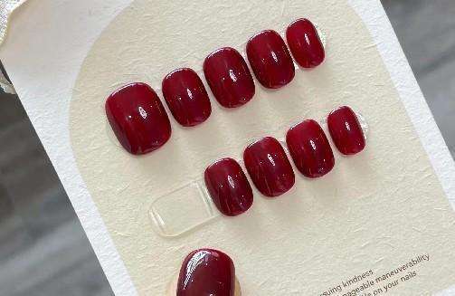 Velvet Rouge